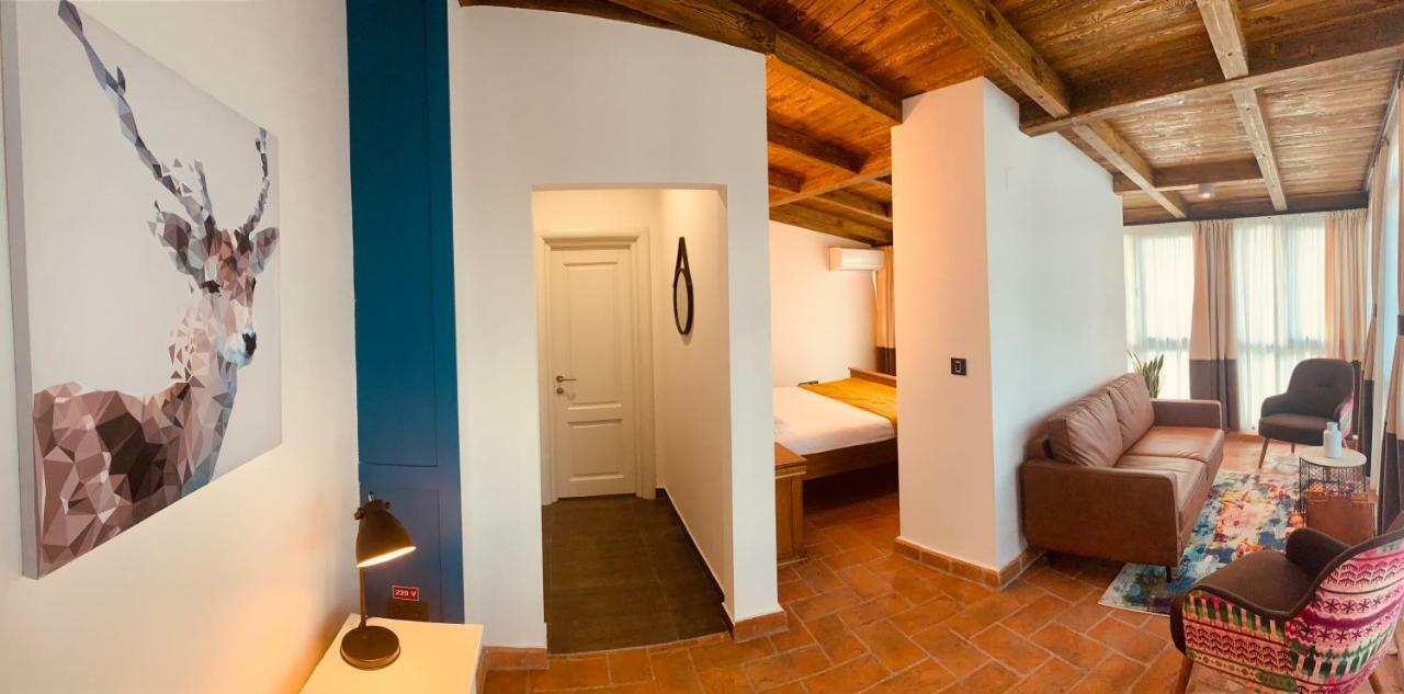 Kaban Boutique - 5Star Central Villa In 瓦特拉多梅 外观 照片