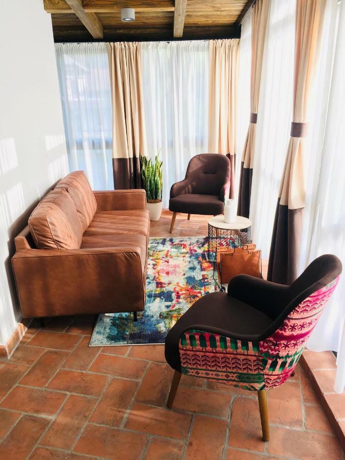 Kaban Boutique - 5Star Central Villa In 瓦特拉多梅 外观 照片